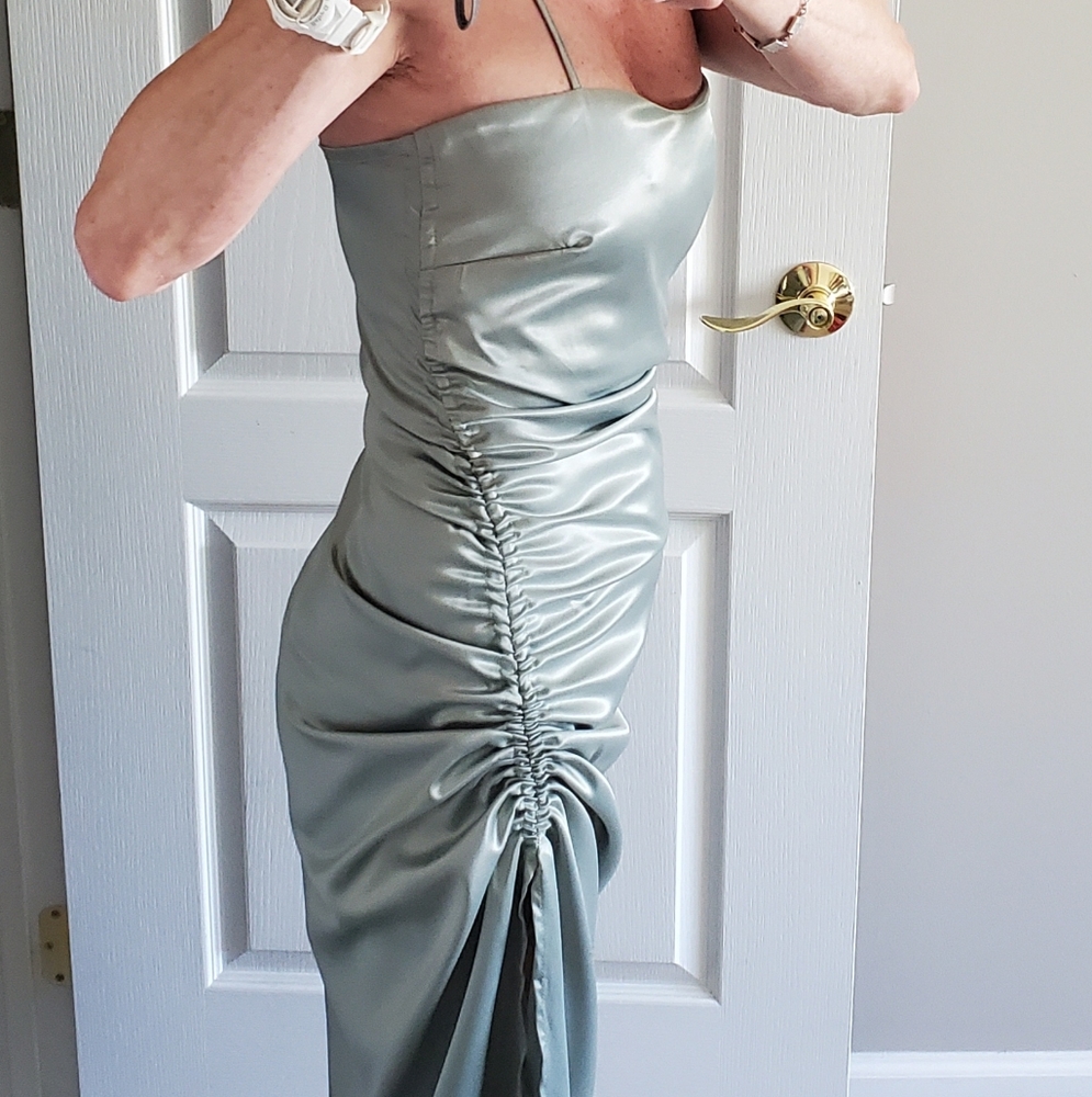 Cami Dress, thigh split, Ruching side - Picture 2 of 6